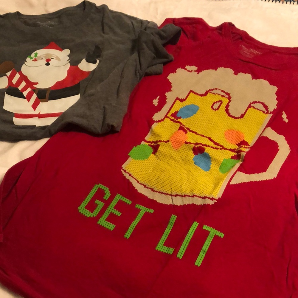 2x American Eagle NSFW Christmas tees!! 😎😎